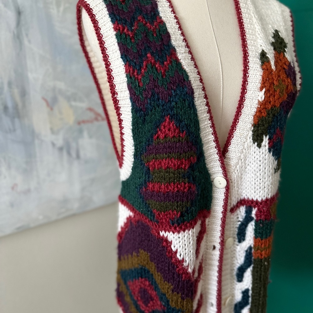 Hand Knit Vintage Sweater Vest - Picture 5 of 5